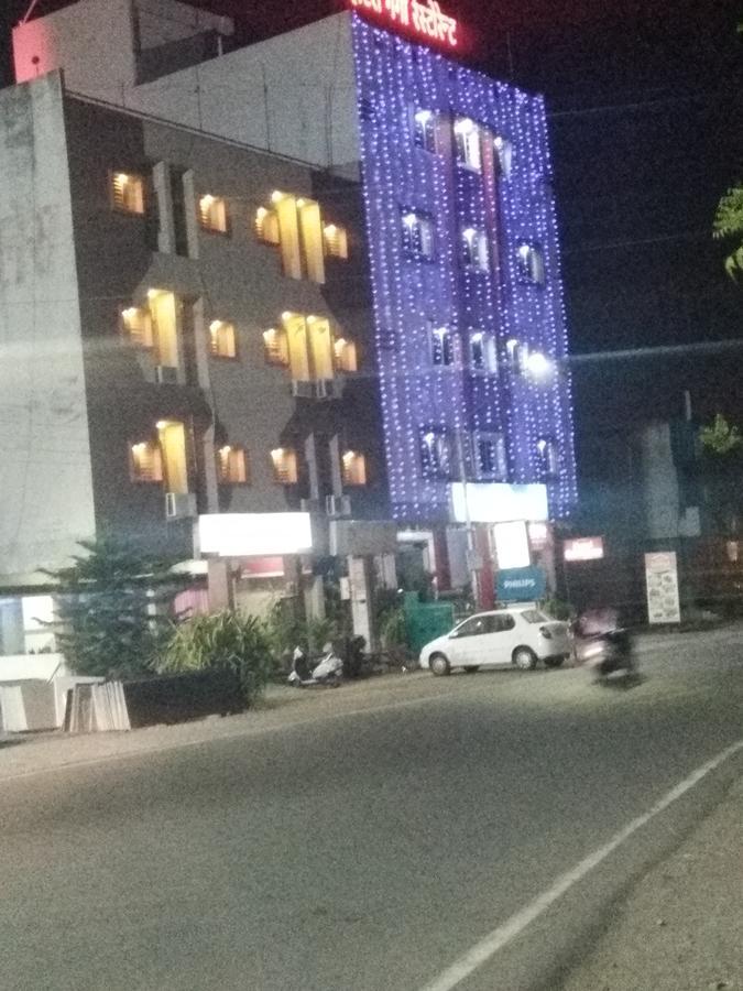 Ganga Palace Hotel Уджайн Екстериор снимка